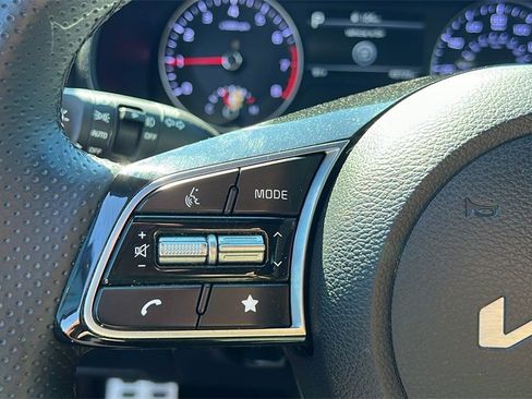 Used 2022 Kia Forte GT-Line w/ GT-Line Premium Package image 18