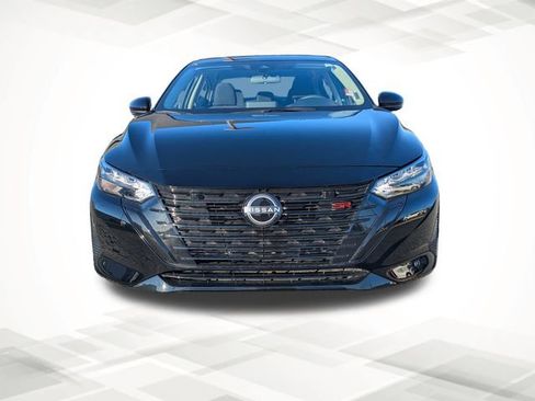 Used 2025 Nissan Sentra SR w/ Midnight Edition image 8