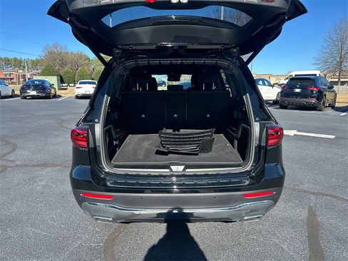 Certified 2025 Mercedes-Benz GLB 250 image 19