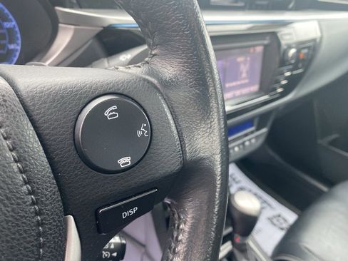 Used 2014 Toyota Corolla L image 21