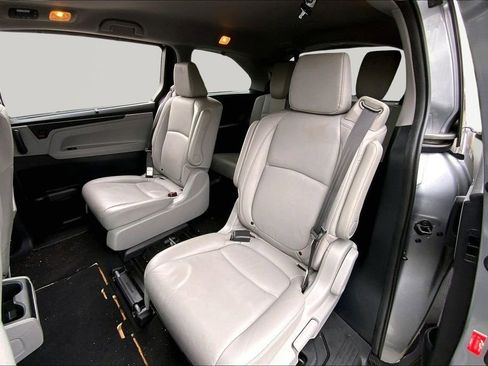 Used 2024 Honda Odyssey EX-L image 16