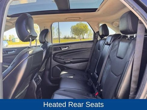 Used 2015 Ford Edge Titanium w/ Equipment Group 302A AWD/4WD image 31