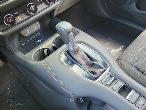 Used 2026 Honda HR-V Sport image 27