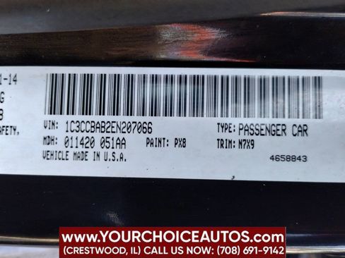 Used 2014 Chrysler 200 LX image 34