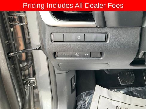 Used 2023 Nissan Rogue SL w/ SL Premium Package AWD/4WD image 7