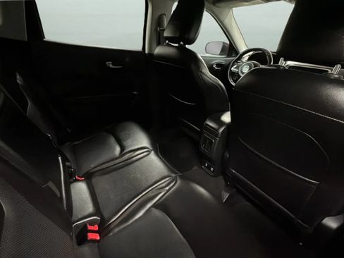 Used 2017 Jeep Compass Limited AWD/4WD image 22