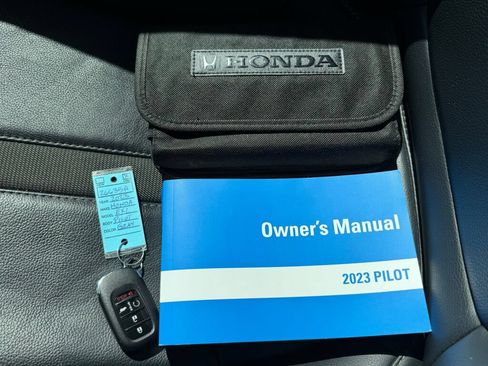 Used 2023 Honda Pilot EX-L image 33