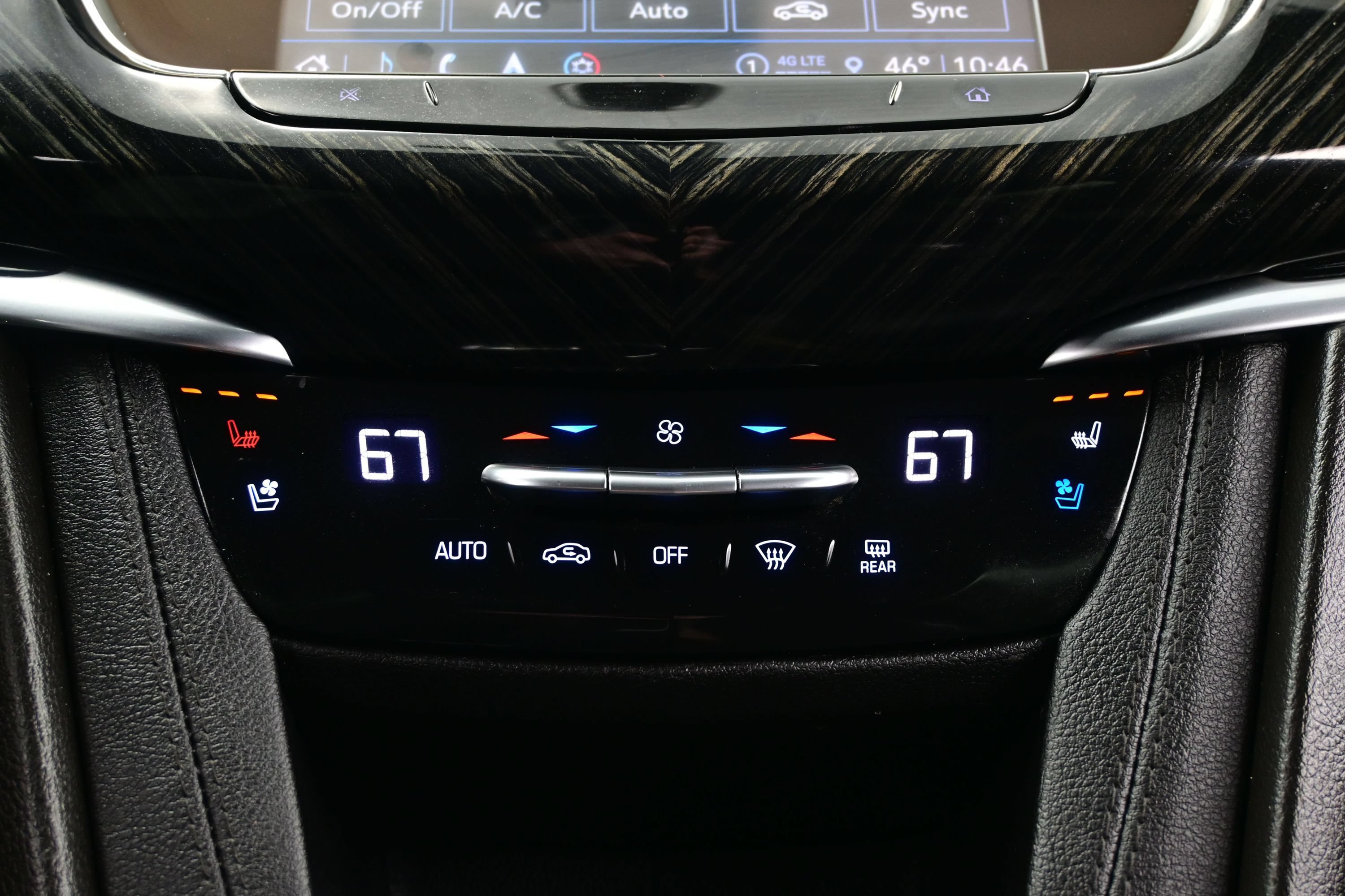 Used 2023 Cadillac XT6 Premium Luxury FWD image 21