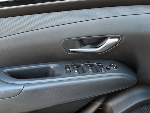 Used 2023 Hyundai Santa Cruz SEL image 16