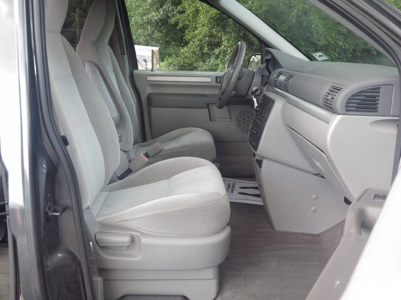Used 2007 Ford Freestar SE FWD image 11