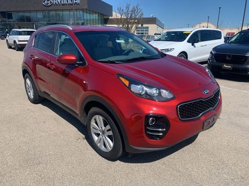 Used 2018 Kia Sportage LX w/ LX Popular Package image 6