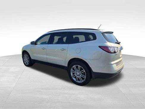 Used 2015 Chevrolet Traverse LT w/ Style and Technology Package FWD image 15