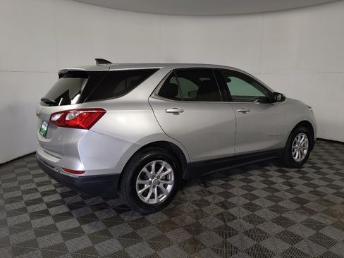 Used 2020 Chevrolet Equinox LT FWD image 10