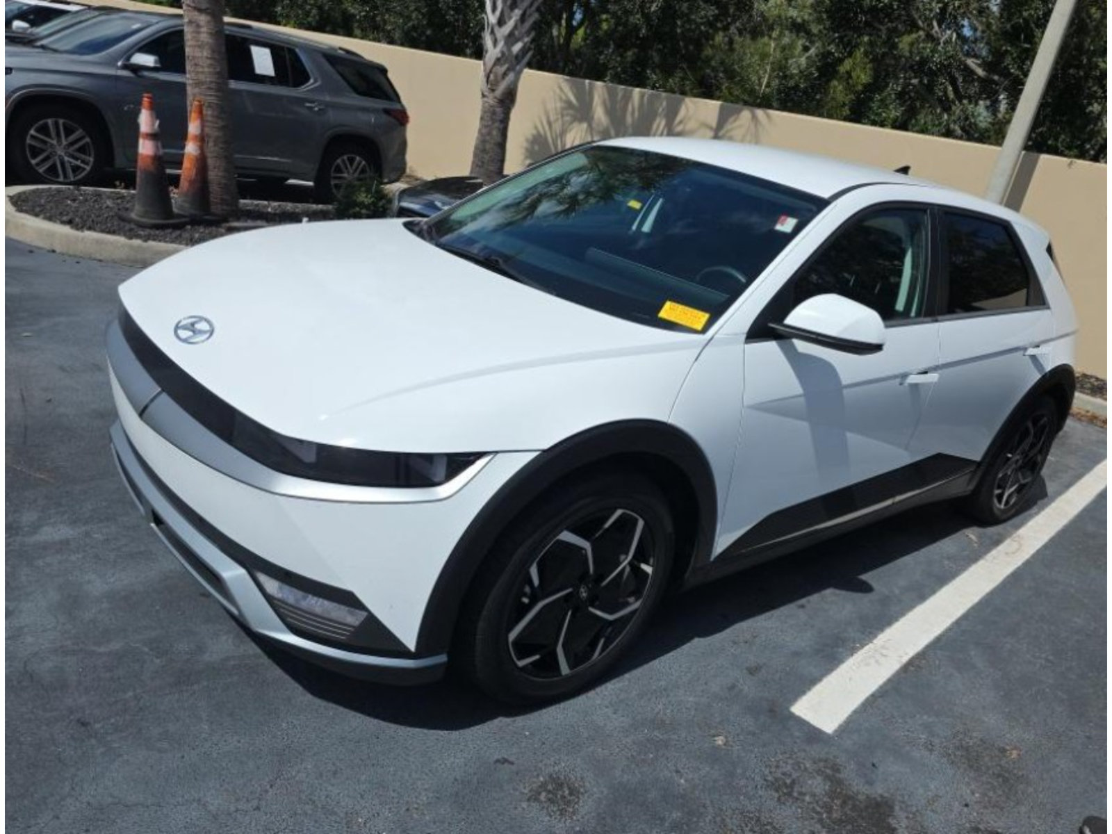 Used 2023 Hyundai Ioniq 5 SEL w/ Cargo Package AWD/4WD image 1