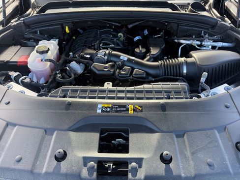 Used 2023 Jeep Grand Cherokee L Limited image 23