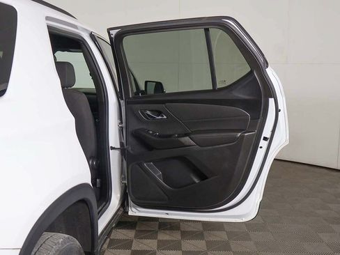 Used 2023 Chevrolet Traverse LT w/ LPO, Floor Liner Package AWD/4WD image 22