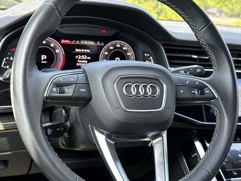 Used 2025 Audi Q7 3.0T Premium Plus AWD/4WD image 14