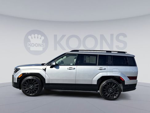 Used 2024 Hyundai Santa Fe Calligraphy image 2