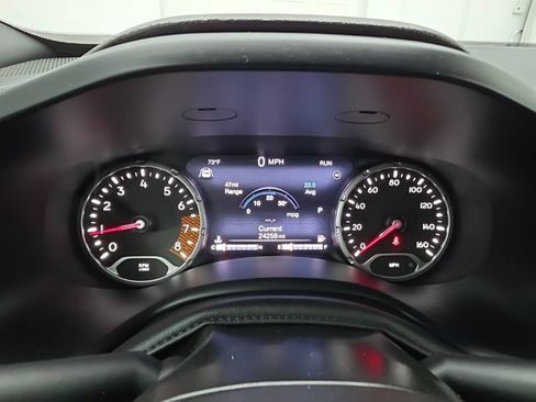 Used 2021 Jeep Renegade Latitude w/ Convenience Group AWD/4WD image 23