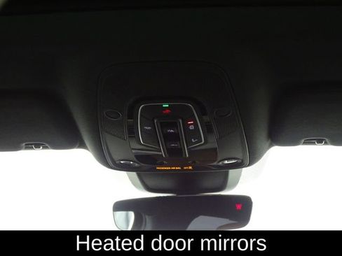 Used 2019 Audi e-tron Prestige w/ Prestige Package image 32