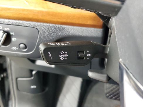 Certified 2023 Audi Q5 2.0T Premium w/ Convenience Package image 40