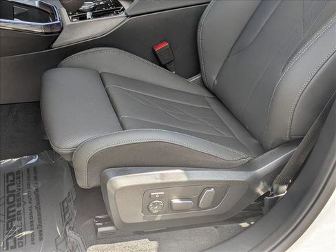 Used 2026 BMW X3 xDrive30 AWD/4WD image 4