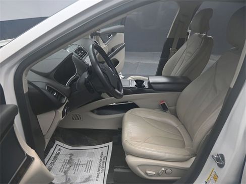 Used 2016 Lincoln MKX Select w/ Select Plus Package image 11