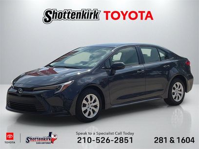 Certified 2025 Toyota Corolla LE
