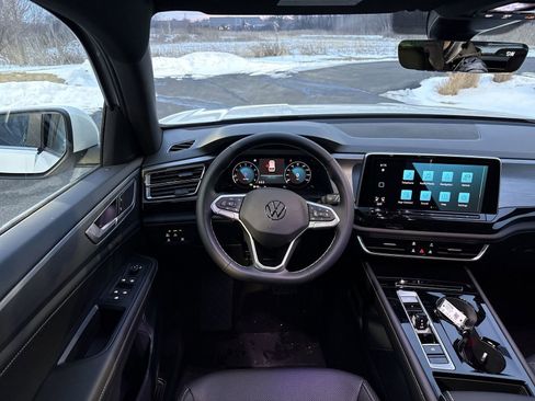 New 2026 Volkswagen Atlas Cross Sport SE AWD/4WD image 15