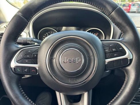 Used 2018 Jeep Compass Latitude w/ Popular Equipment Group AWD/4WD image 20