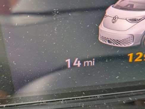 New 2025 Volkswagen ID. Buzz Pro S RWD image 34
