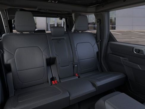 New 2026 Ford Bronco Badlands AWD/4WD image 11