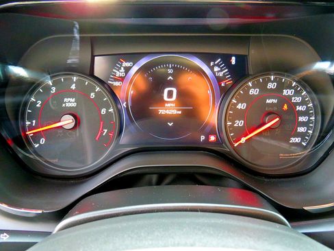 Used 2021 Chevrolet Camaro SS image 24