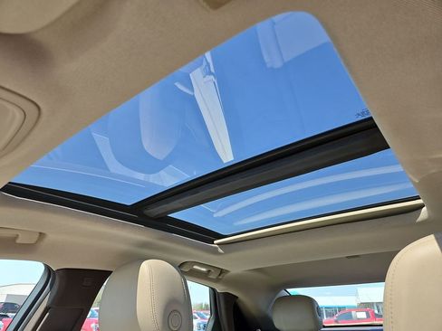 Certified 2014 Cadillac XTS Luxury w/ Driver Awareness Package image 25