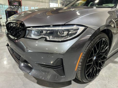Used 2021 BMW 330i xDrive Sedan AWD/4WD image 22