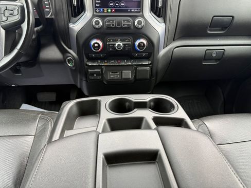Used 2019 GMC Sierra 1500 SLT image 11
