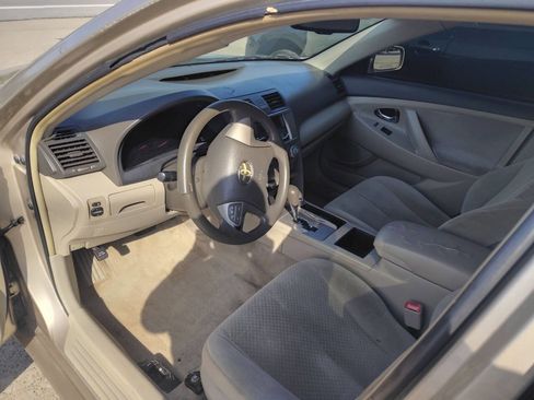 Used 2008 Toyota Camry LE image 5