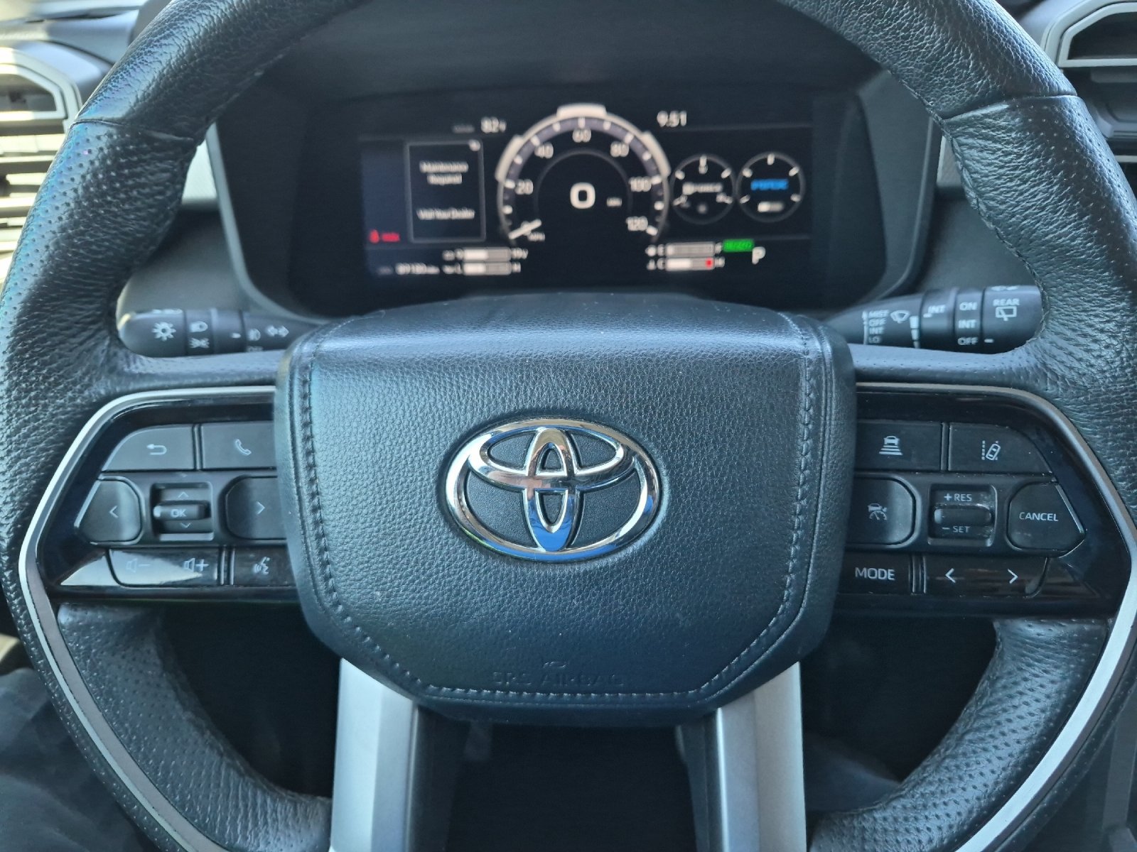 Certified 2023 Toyota Sequoia Limited w/ Tow Technology Package AWD/4WD image 23