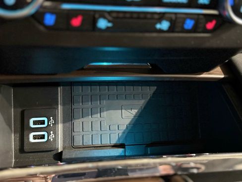 Used 2019 Ford Expedition Platinum image 94