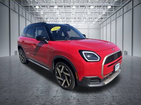 Used 2025 MINI Cooper Countryman S w/ Comfort Package Max AWD/4WD image 9