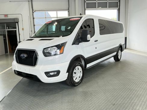 Used 2023 Ford Transit 350 XLT RWD image 2