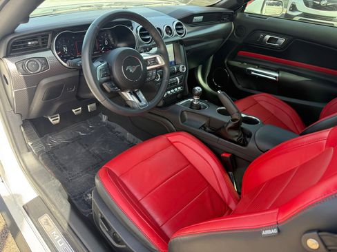 Used 2021 Ford Mustang GT Premium w/ GT Performance Package RWD image 12