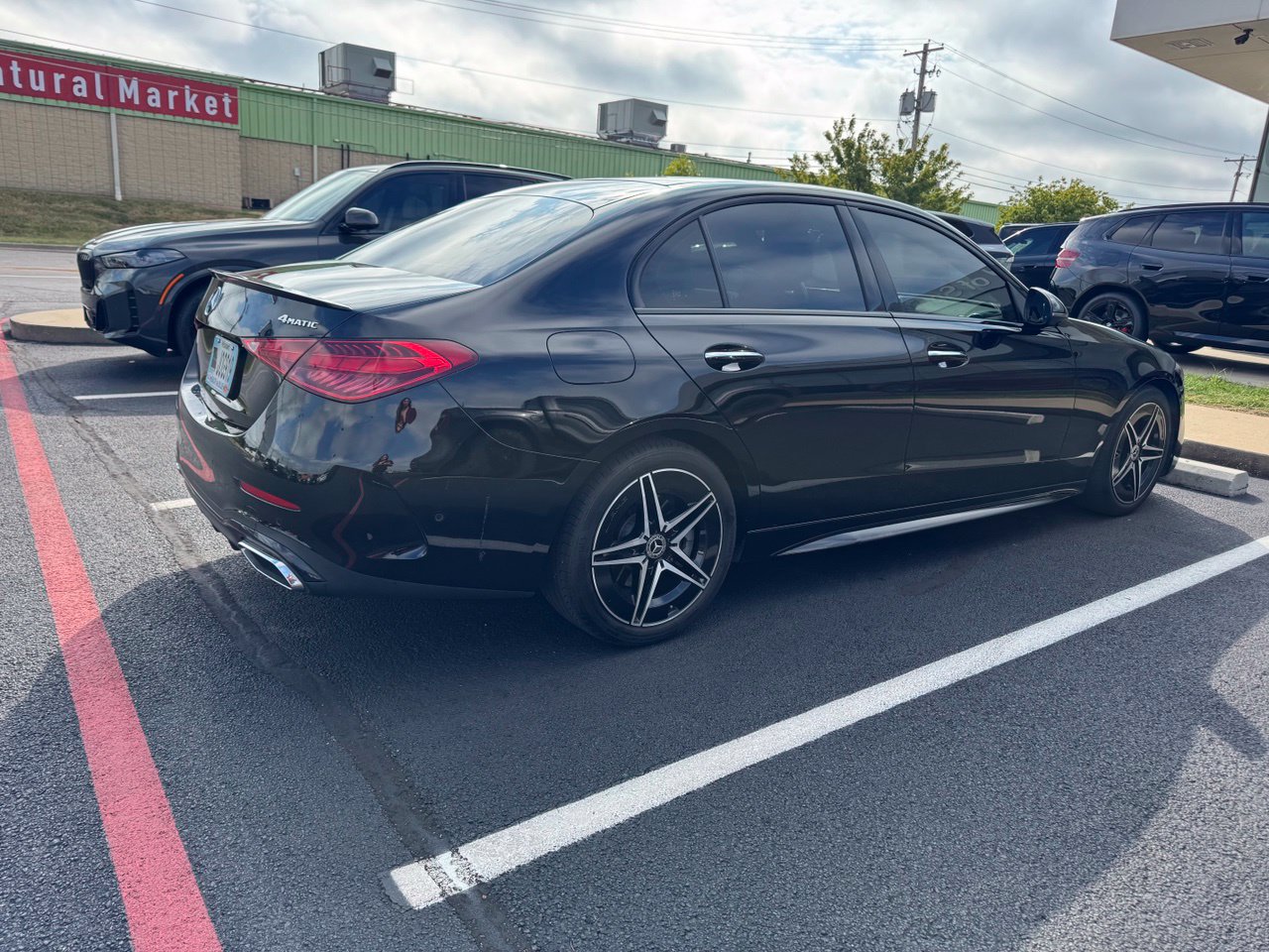 Used 2024 Mercedes-Benz C 300 4MATIC Sedan image 3