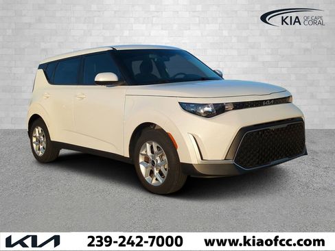 Certified 2023 Kia Soul LX w/ Option Group 015 image 1