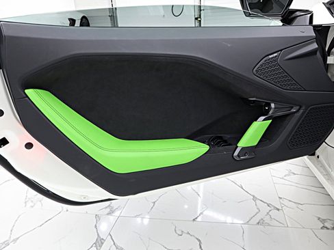 Used 2026 Lamborghini Temerario AWD/4WD image 39