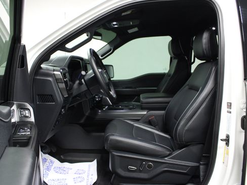Used 2025 Ford F150 Lariat w/ Equipment Group 502A High AWD/4WD image 12