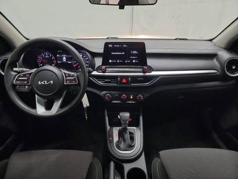 Used 2024 Kia Forte LXS w/ LXS Technology Package image 15