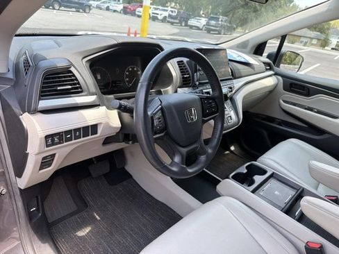 Used 2025 Honda Odyssey EX-L image 11