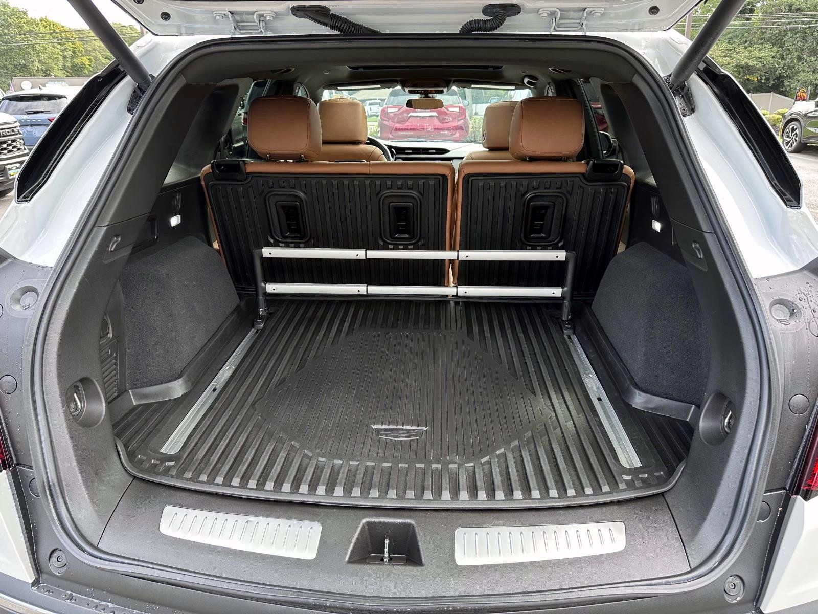 Used 2021 Cadillac XT5 Premium Luxury AWD/4WD image 7