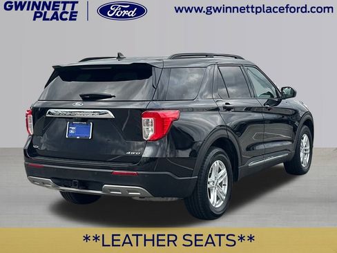 Certified 2022 Ford Explorer XLT w/ Equipment Group 202A image 5